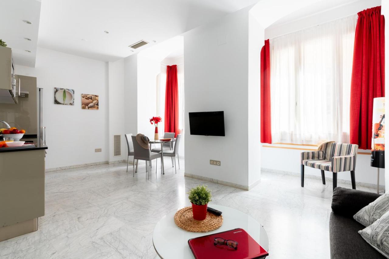 Sevilla Central Suites Apartamentos Puerta Jerez Eksteriør bilde
