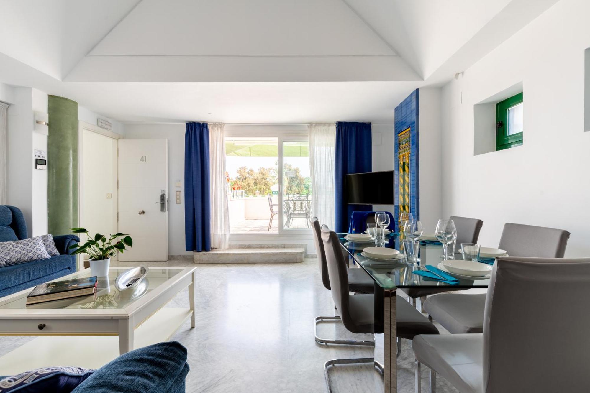 Sevilla Central Suites Apartamentos Puerta Jerez Eksteriør bilde