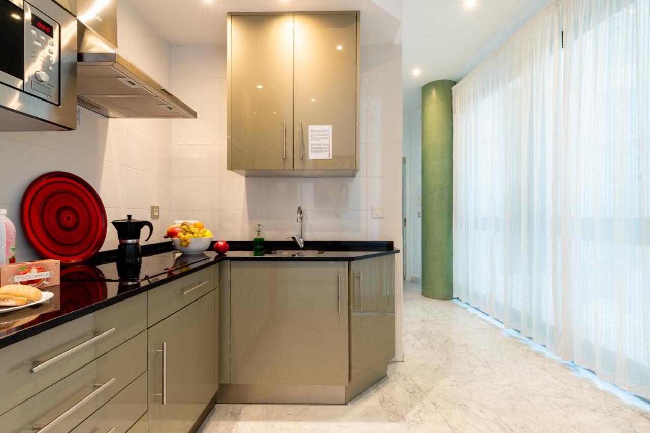Sevilla Central Suites Apartamentos Puerta Jerez Eksteriør bilde