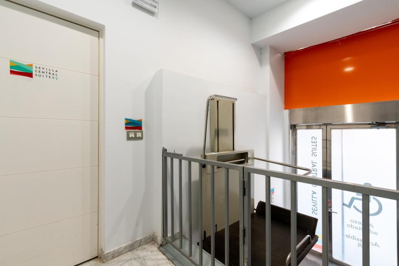 Sevilla Central Suites Apartamentos Puerta Jerez Eksteriør bilde